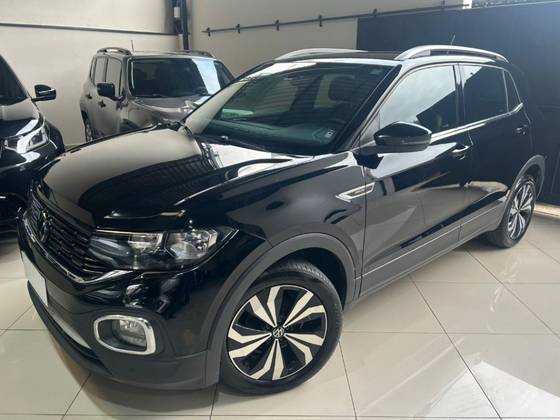 VOLKSWAGEN T-CROSS 1.4 250 TSI TOTAL FLEX HIGHLINE AUTOMÁTICO